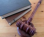 Житель Дубенского района пойдет под суд за то, что в поисках супруги ворвался в чужой дом 11 Житель Дубенского района пойдет под суд за то, что в поисках супруги ворвался в чужой дом old 109720 Житель Дубенского района пойдет под суд за то, что в поисках супруги ворвался в чужой дом