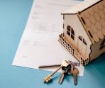 old 109857 В Саранске 17 семей получили выплаты на покупку или строительство жилья