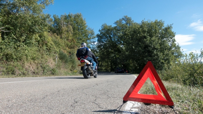 old 109914 В Зубовой Поляне женщина без прав на скутере врезалась в «ВАЗ»