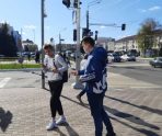 old 110061 В Саранске раздали георгиевские ленточки