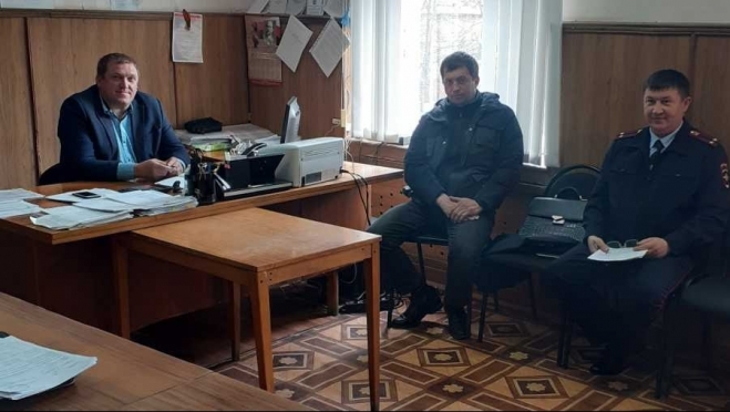 old 110385 В Большеигнатовском районе обсудили вопросы безопасности на дорогах
