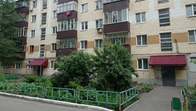 old 111006 В Саранске мужчина ударил ножом знакомого