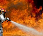 old 111144 В Саранске на ул. Есенина горел мусор в подвале