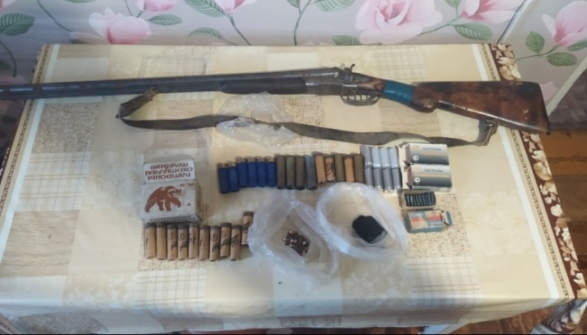 old 111243 В Темниковском районе пенсионерка добровольно выдала полицейским ружье и боеприпасы