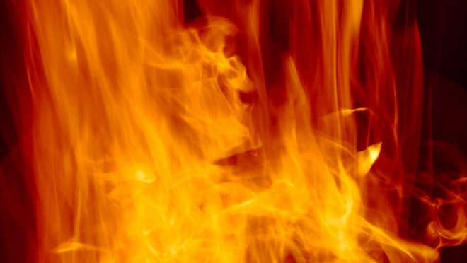 old 112325 На ЦКАД в Подмосковье в результате ДТП загорелась фура