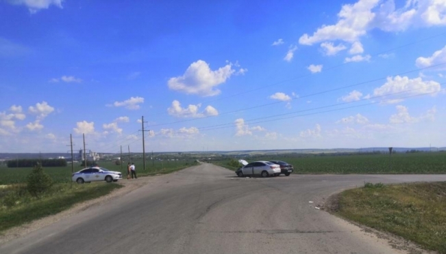 old 112348 В Чамзинском районе из-за нарушения ПДД пострадали три человека