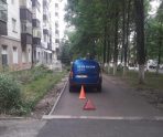 old 112414 В Саранске автомобиль Почты России на тротуаре наехал на 59-летнюю женщину