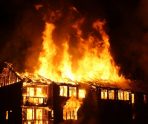 old 112541 Ночью жилой дом горел в Ельниковском районе