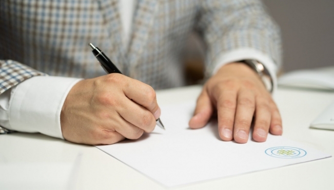 old 112688 В России чаще всего ищут специалистов в сферах производства и промышленности