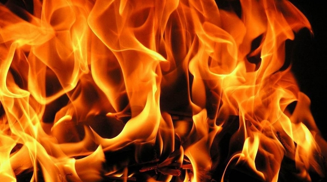 old 112765 В Ичалковском районе горела опора ЛЭП