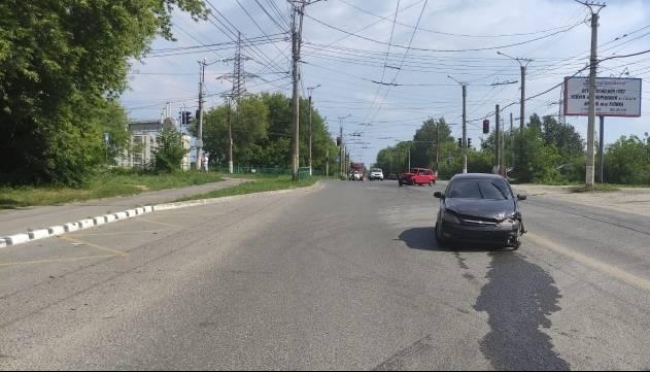 old 112950 В Саранске ВАЗ столкнулся с «Шевроле» – пострадал водитель
