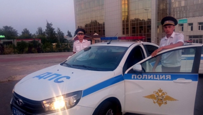 old 113362 В Чувашии сотрудники ДПС помогли женщине с ребенком добраться до больницы