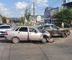 В Саранске столкнулись две «Лады» – пенсионерка оказалась в больнице 5 В Саранске столкнулись две «Лады» – пенсионерка оказалась в больнице old 113447 В Саранске столкнулись две «Лады» – пенсионерка оказалась в больнице