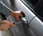 В Польше ночью мужчина угнал авто ритуальных услуг, чтобы в нем переночевать 6 В Польше ночью мужчина угнал авто ритуальных услуг, чтобы в нем переночевать old 113587 В Польше ночью мужчина угнал авто ритуальных услуг, чтобы в нем переночевать