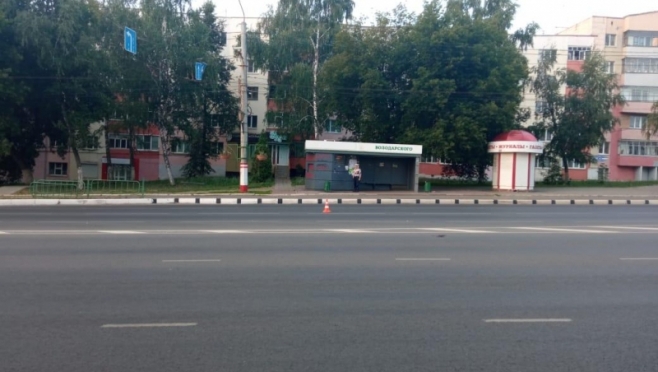 old 114151 В Саранске женщина попала под машину и заработала административный протокол