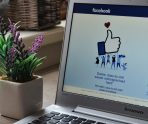 Facebook снова оплошал: лента новостей захламлена публичными сообщениями на страницах знаменитостей 13 Facebook снова оплошал: лента новостей захламлена публичными сообщениями на страницах знаменитостей old 114161 Facebook снова оплошал: лента новостей захламлена публичными сообщениями на страницах знаменитостей