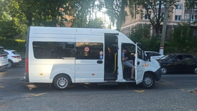 old 114198 В Саранске пассажирке потребовалась помощь медиков после поездки в маршрутке
