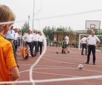 old 114318 Глава РМ подарил спортивный инвентарь ребятам в Рузаевке