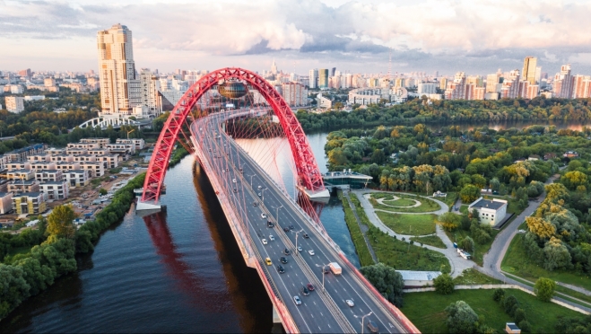 old 114323 В Москве установили мировой рекорд по стоянию в синхронной планке