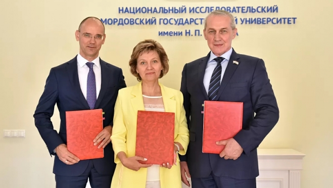 old 114340 В Мордовском госуниверситете ускорят подготовку специалистов для нового кластера до трёх лет