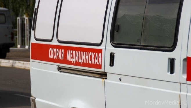 old 114343 В Мордовии неизвестный водитель отправил «Оку» в кювет и скрылся