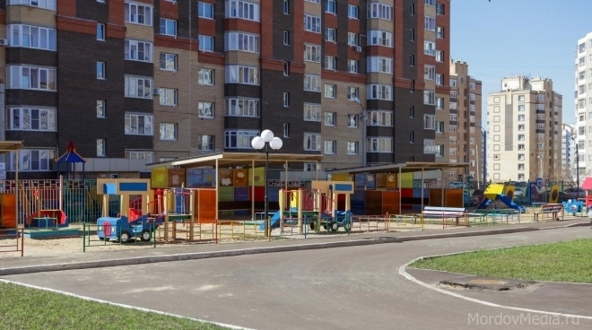 old 114385 В Октябрьском районе Саранска продолжают благоустраивать дворовые территории