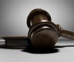 old 114818 Житель Саранска одолжил деньги женщине, а потом испугался и забрал у нее автомобиль