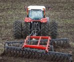old 114821 Мордовские аграрии выбирают бороны Ростсельмаш