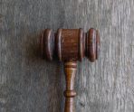 В Омске будут судить 18-летнего парня, который писал письма о минировании в Мордовии 5 В Омске будут судить 18-летнего парня, который писал письма о минировании в Мордовии old 115238 В Омске будут судить 18-летнего парня, который писал письма о минировании в Мордовии