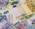 Евро на Мосбирже опустился ниже 51 рубля впервые с октября 2014 года 10 Евро на Мосбирже опустился ниже 51 рубля впервые с октября 2014 года old 115693 Евро на Мосбирже опустился ниже 51 рубля впервые с октября 2014 года