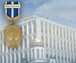 МВД наградило юношу, который помогал проводить эвакуацию во время нападения на школу в Ижевске 4 МВД наградило юношу, который помогал проводить эвакуацию во время нападения на школу в Ижевске old 115756 МВД наградило юношу, который помогал проводить эвакуацию во время нападения на школу в Ижевске