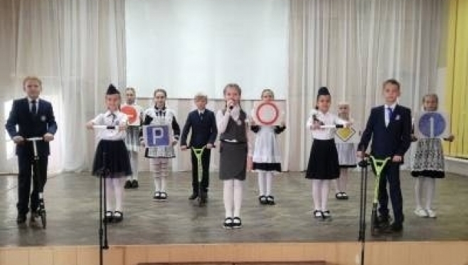 old 115968 В Рузаевке сотрудники Госавтоинспекции посвятили школьников в юные инспекторы движения