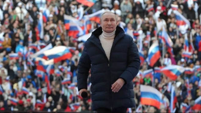 old 115992 Глава Мордовии поздравил Владимира Путина