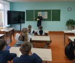 old 116057 В Мордовии полицейские провели урок для школьников