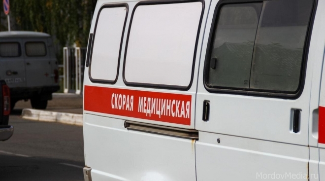 old 116207 В Мордовии автоледи пыталась избежать столкновения и съехала в кювет