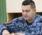В Мордовии росгвардейцы дали примерить школьникам каску и бронежилет 8 В Мордовии росгвардейцы дали примерить школьникам каску и бронежилет old 116263 В Мордовии росгвардейцы дали примерить школьникам каску и бронежилет