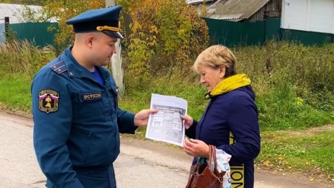 old 116423 В Мордовии сотрудники МЧС проводят инструктажи по безопасному отоплению
