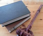 old 116774 В Саранске мужчину осудили за кражу масла, золотых украшений и телефона