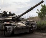 СК изучит видео с наездом украинского танка на раненого российского солдата 12 СК изучит видео с наездом украинского танка на раненого российского солдата old 116992 СК изучит видео с наездом украинского танка на раненого российского солдата