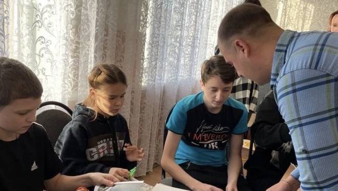 Сотрудники Сбербанка побывали в гостях у воспитанников реабилитационного центра «Солнышко» 6 Сотрудники Сбербанка побывали в гостях у воспитанников реабилитационного центра «Солнышко» old 117667 Сотрудники Сбербанка побывали в гостях у воспитанников реабилитационного центра «Солнышко»