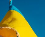 old 118043 Власти Твери объяснили появление военной техники с флагами Украины на улицах города