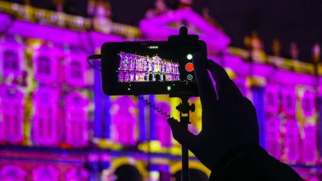 Tele2 проведет прямую трансляцию видеомэппинга с Дворцовой площади 9 Tele2 проведет прямую трансляцию видеомэппинга с Дворцовой площади old 118264 Tele2 проведет прямую трансляцию видеомэппинга с Дворцовой площади