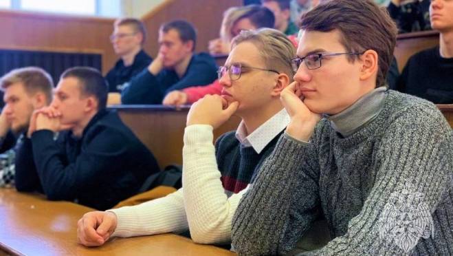 В Саранске студентам рассказали, как не сгореть на Новый год 13 В Саранске студентам рассказали, как не сгореть на Новый год old 118280 В Саранске студентам рассказали, как не сгореть на Новый год