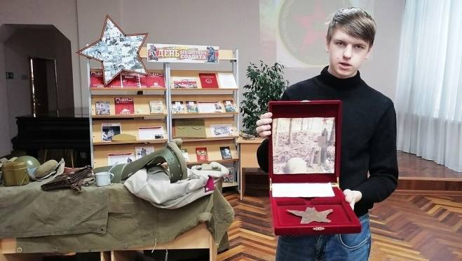 В Мордовской республиканской детской библиотеке школьникам напомнили о подвиге советских солдат 10 В Мордовской республиканской детской библиотеке школьникам напомнили о подвиге советских солдат old 118414 В Мордовской республиканской детской библиотеке школьникам напомнили о подвиге советских солдат