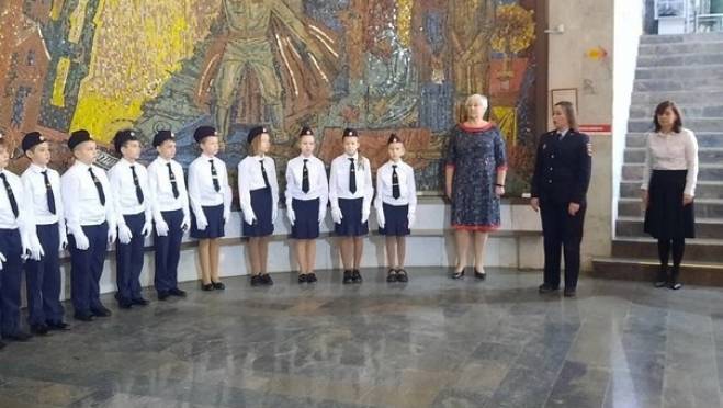 В Мордовии школьников Луховского лицея приняли в кадеты ГИБДД 6 В Мордовии школьников Луховского лицея приняли в кадеты ГИБДД old 118599 В Мордовии школьников Луховского лицея приняли в кадеты ГИБДД