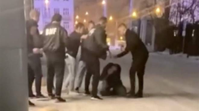 В Екатеринбурге из-за столика в кафе мужчина устроил стрельбу 8 В Екатеринбурге из-за столика в кафе мужчина устроил стрельбу old 118617 В Екатеринбурге из-за столика в кафе мужчина устроил стрельбу