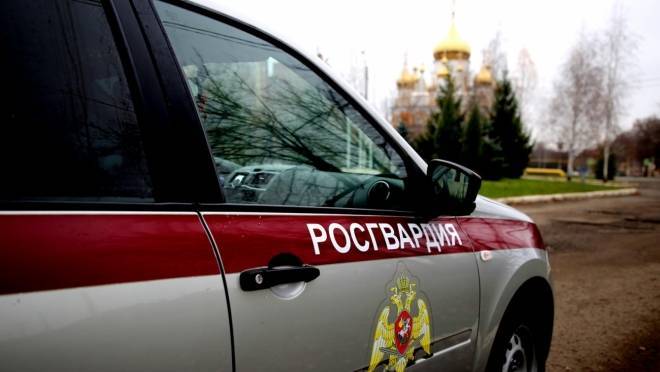 old 118716 В Рузаевке двое местных жителей украли металлическую дверь с электрощитовой