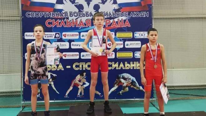 old 118981 Семь медалей завоевали рузаевские борцы на всероссийском турнире