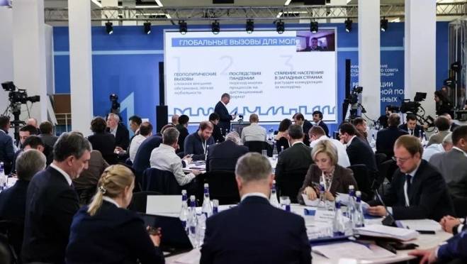 Глава РМ принял участие в подготовке Госсовета по молодежной политике 7 Глава РМ принял участие в подготовке Госсовета по молодежной политике old 119068 Глава РМ принял участие в подготовке Госсовета по молодежной политике