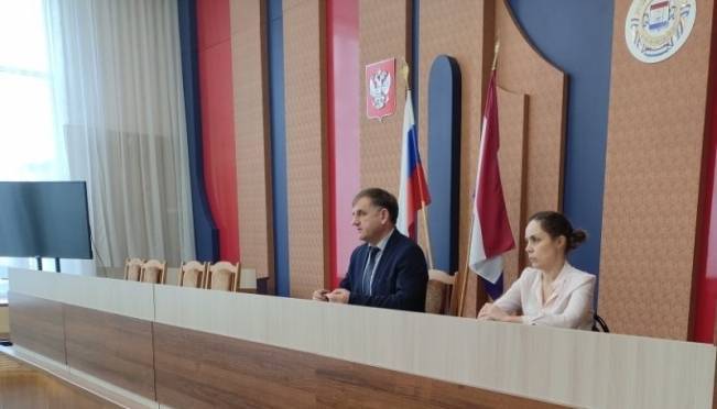 В Ичалковском районе обсудили вопросы безопасности во время праздников 11 В Ичалковском районе обсудили вопросы безопасности во время праздников old 119295 В Ичалковском районе обсудили вопросы безопасности во время праздников